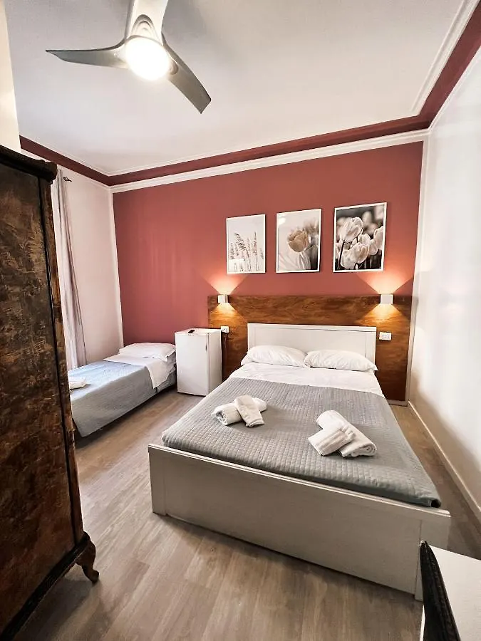 Nova Roma Guest House İtalya